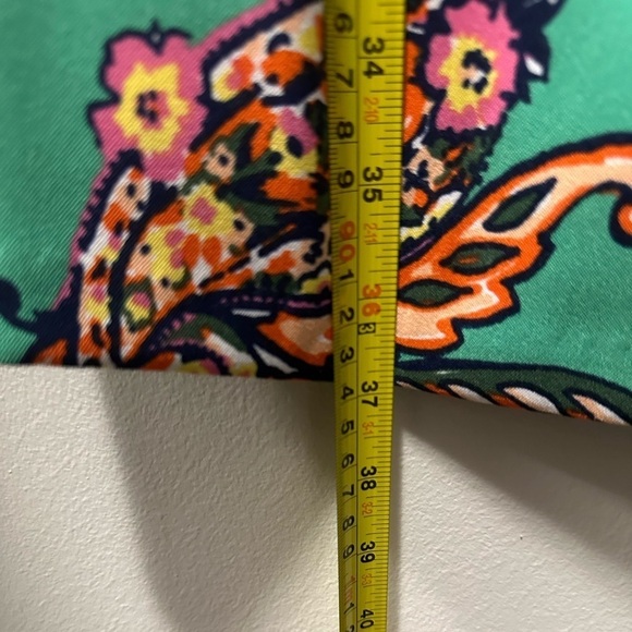 Dress from Ros and Ali is a statement,combining vibrant style w classic comfort. - Picture 11 of 13